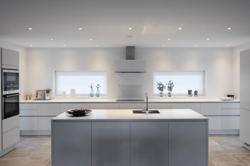 Sg Junistar Square Lux Hvit 7W LED 2700K Ra 98